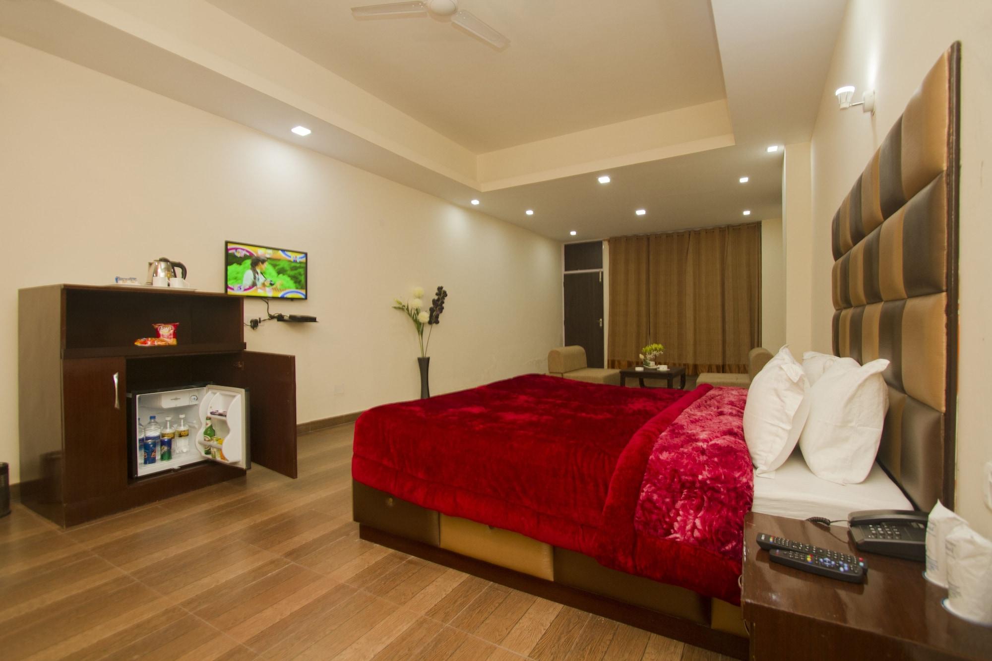 Adb Rooms Snow Touch Resort Manāli エクステリア 写真