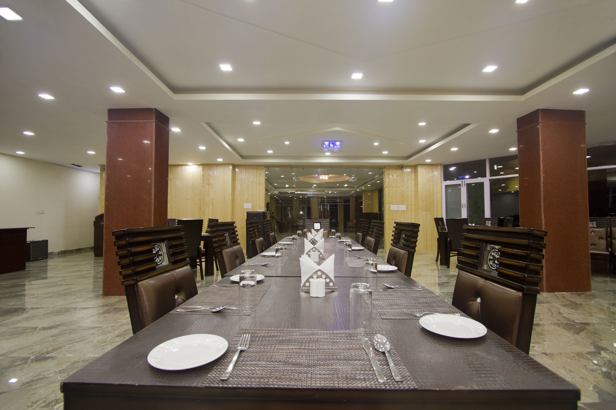 Adb Rooms Snow Touch Resort Manāli エクステリア 写真