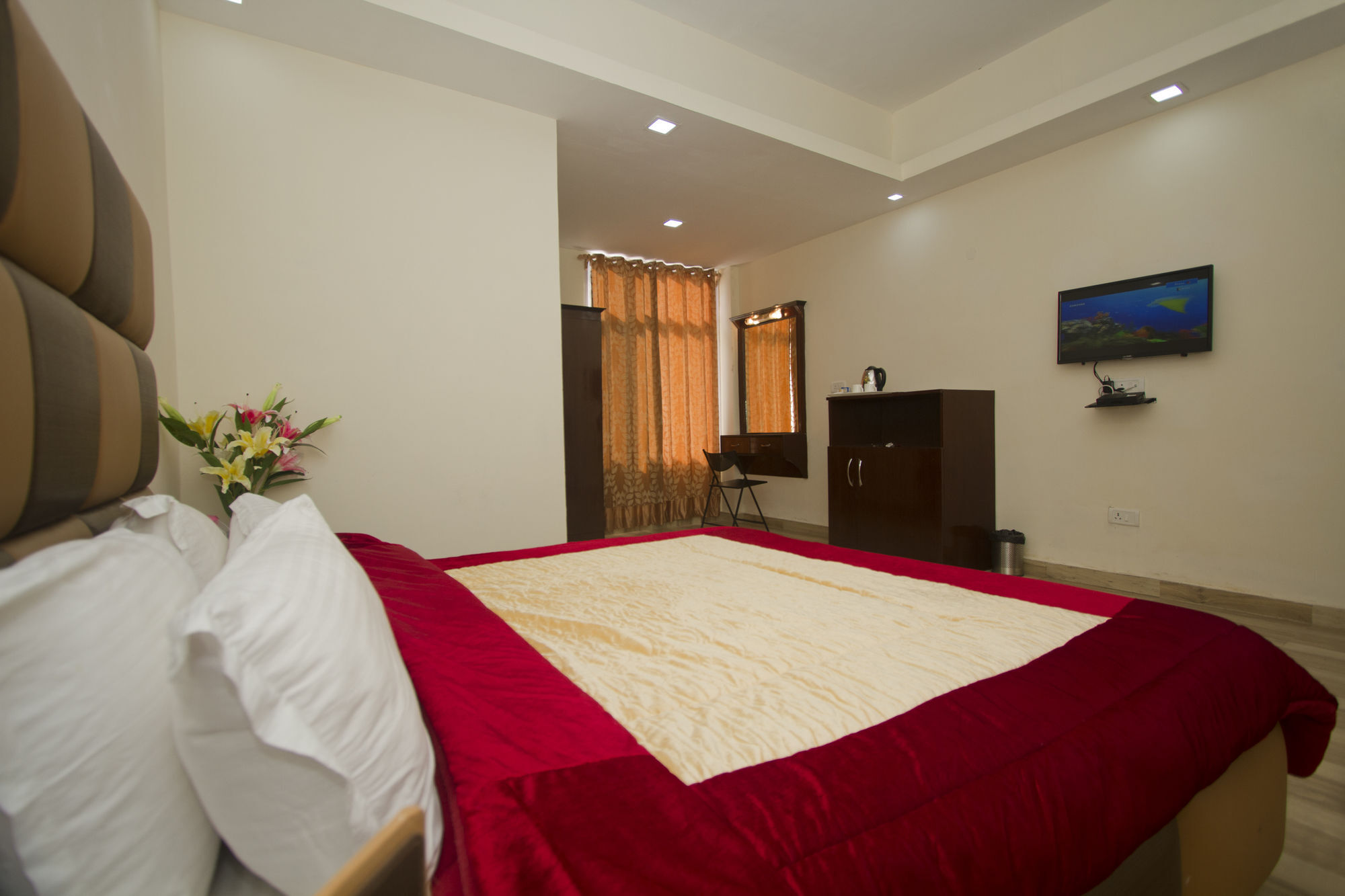 Adb Rooms Snow Touch Resort Manāli エクステリア 写真