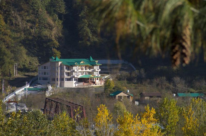 Adb Rooms Snow Touch Resort Manāli エクステリア 写真